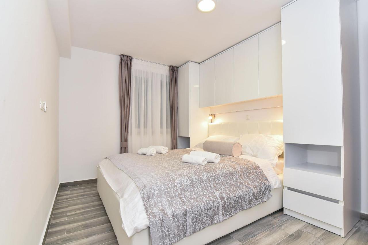 Apartments Sana ヴィル エクステリア 写真